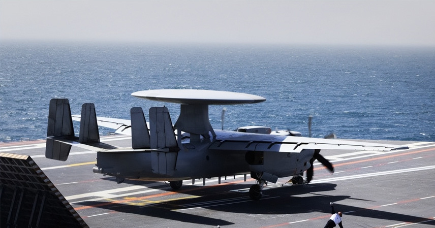 The KJ-600 fixed-wing carrier-based early warning aircraft is preparing for catapult takeoff
