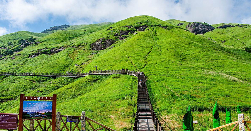 10 Hidden Gems in China: Off-the-Beaten-Path Wonders That'll Steal Your Breath