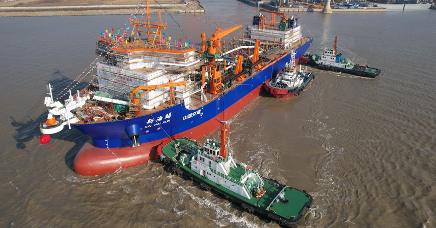 China's independently developed ultra-large trailing suction dredger