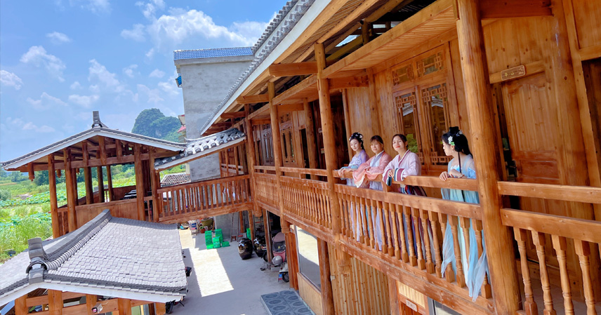 Golden Week Glow in Liujiang: A Local's Guide to Poetic Courtyards, Countryside Charms, and Military Might